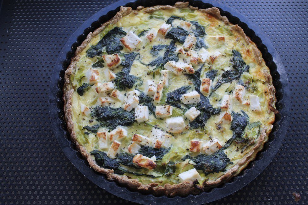 Spinattærte med porrer og feta