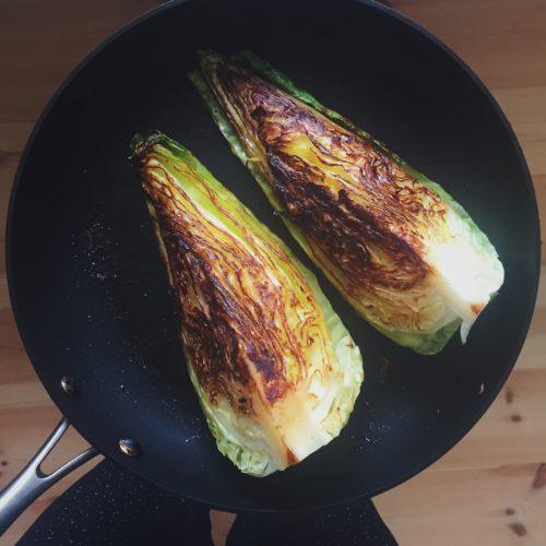 Smørstegt spidskål