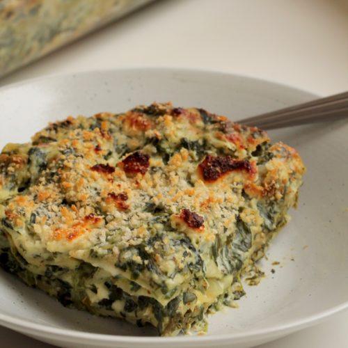 Spinatlasagne med ricotta og feta