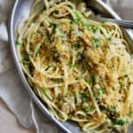 Pasta med muslinger, brødkrummer, hvidløg