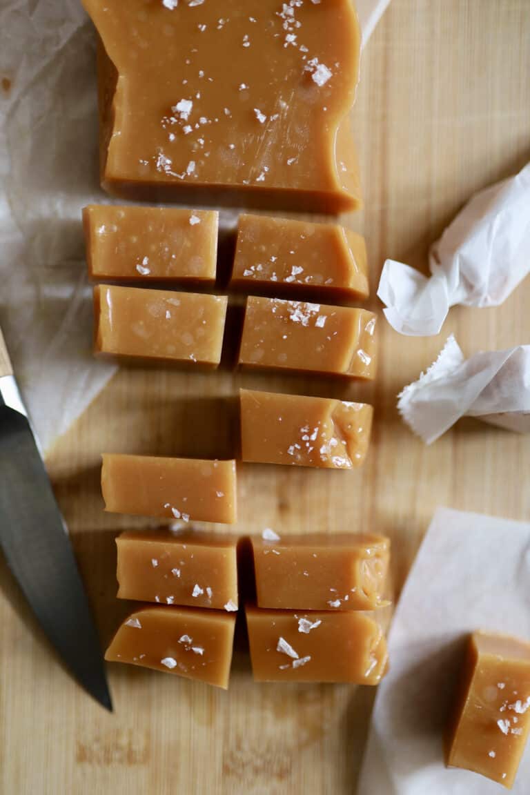 Karameller med fløde, sukker, glukosesirup og salt