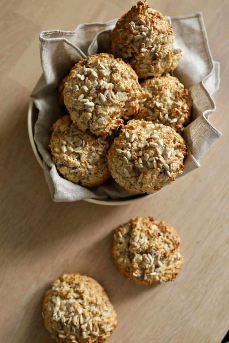 Skyrboller med havregryn og æg - sunde proteinboller